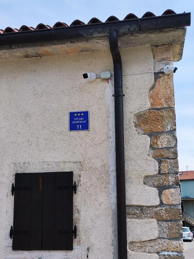 Iskra Apartment Groznjan Croatia